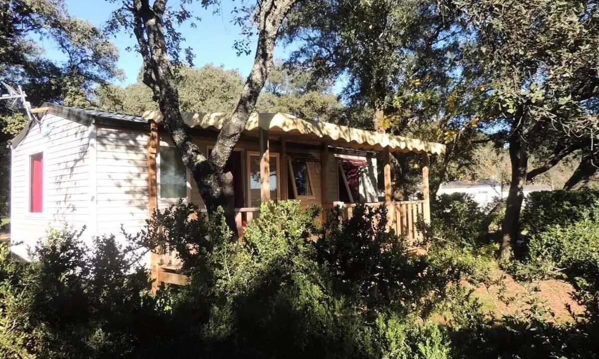 Boisseron House | FAMILY PLUS Comfort Mobile Home, 32 m², 4 rooms, TV INCLUDED, check-in/check-out on Saturday, sleeps 6