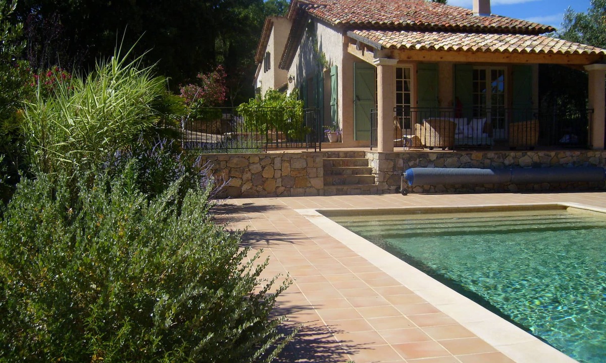 Flayosc Villa | Family retreat in Provence