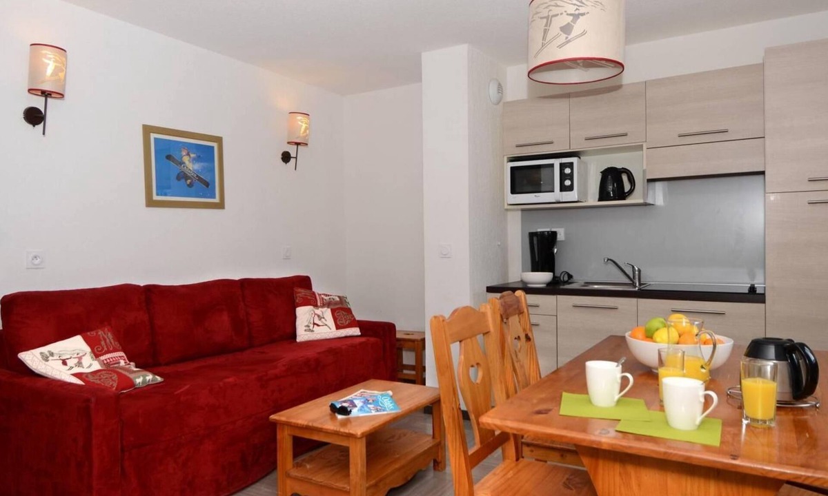 Vars Apartment | Fitness, swimming pool, tv, ski locker, 23m², Vars