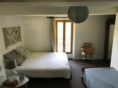 La Robine-sur-Galabre House | Gîte à la ferme Le Cabro