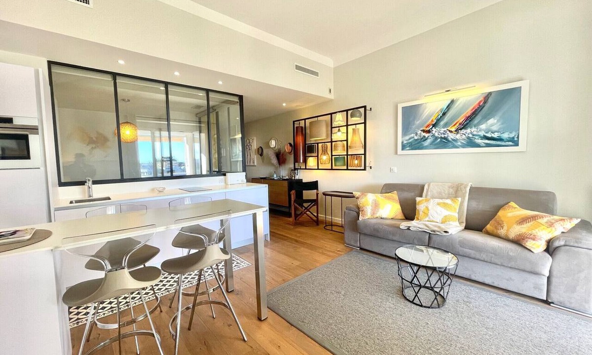 California - Pezou Apartment | Gallia Park