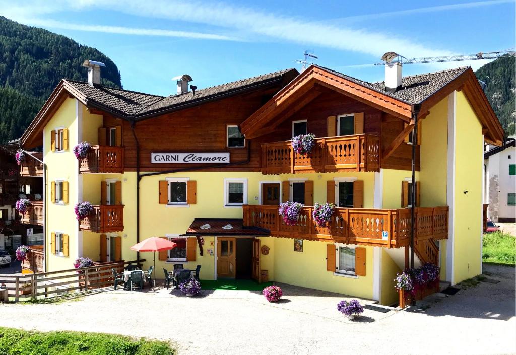 Canazei Hotel | Garni Ciamorc