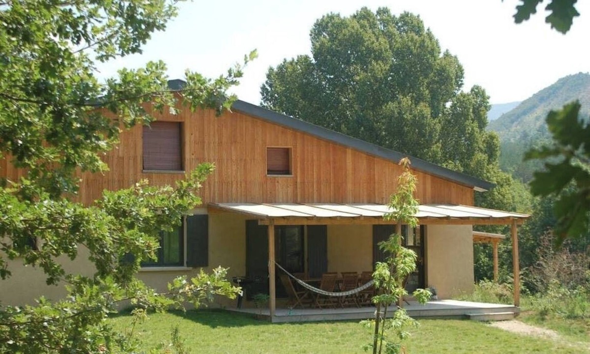 Entrepierres House | Gite 4 etoiles en pleine nature 10 pers.