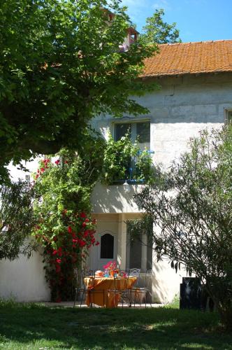 Arles House | GITE LA GRUPI in Camargue