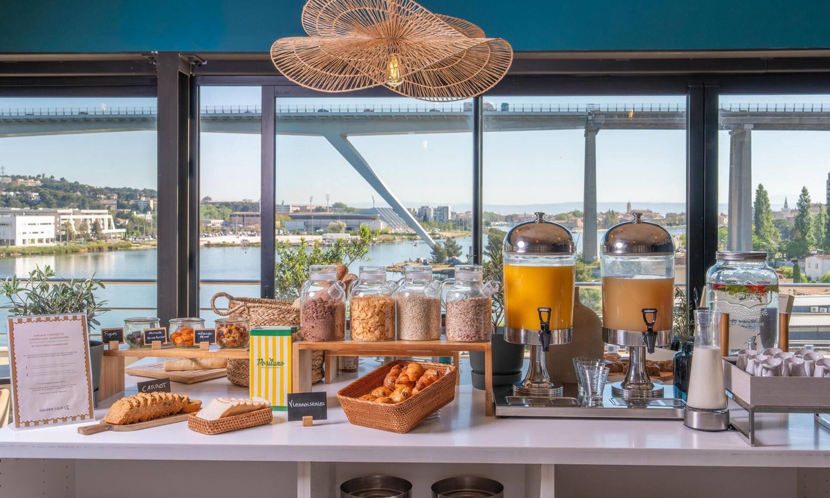 Martigues Hotel | Golden Tulip Martigues Provence