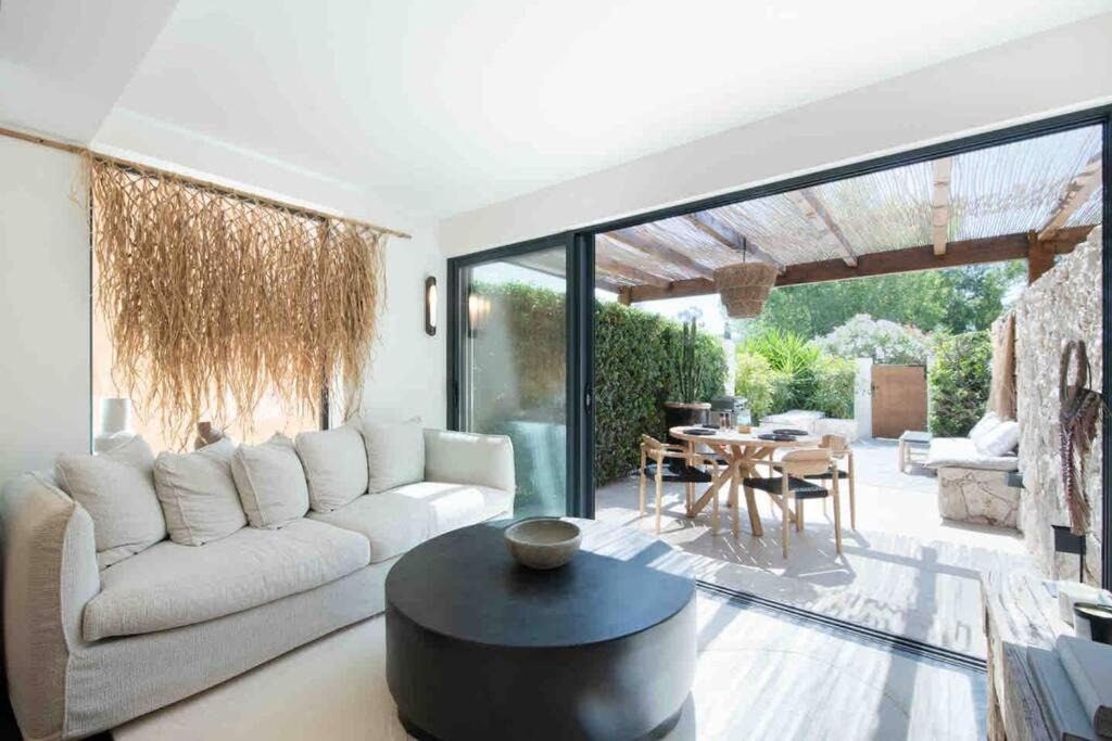 Guerrevieille Apartment | Golf de Saint Tropez suite de luxe à 2 min plage