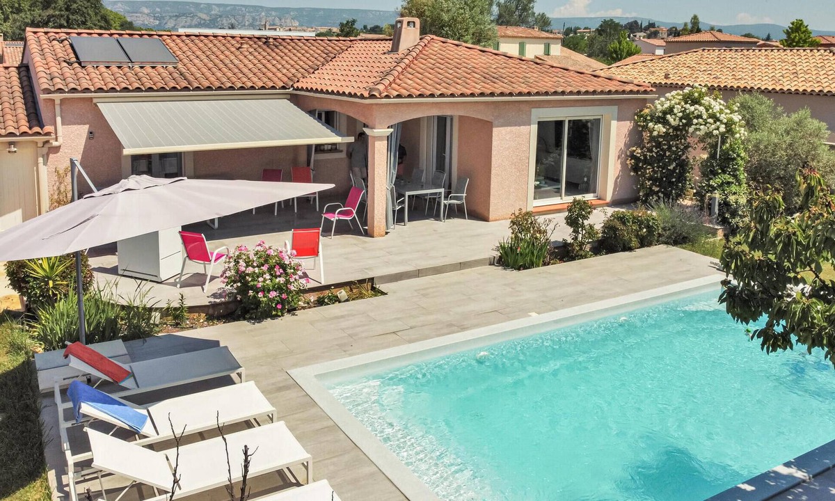 Mallemort House | Gorgeous home in Mallemort