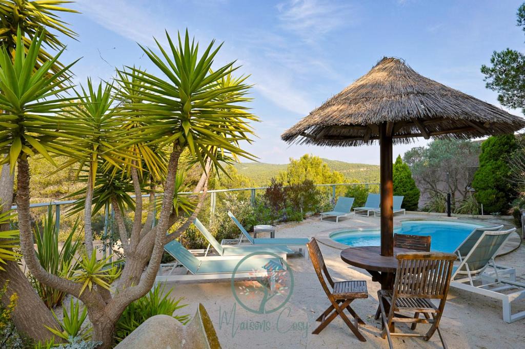 Ensues-la-Redonne Bed & Breakfast | Grand Studio "Madrague" - Domaine Ciel et Mer