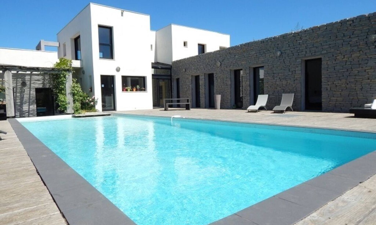 Saint-Gely-du-Fesc House | Grande Villa Avec Piscine et Sauna à 10 min de Montpellier et 30 min des Plages