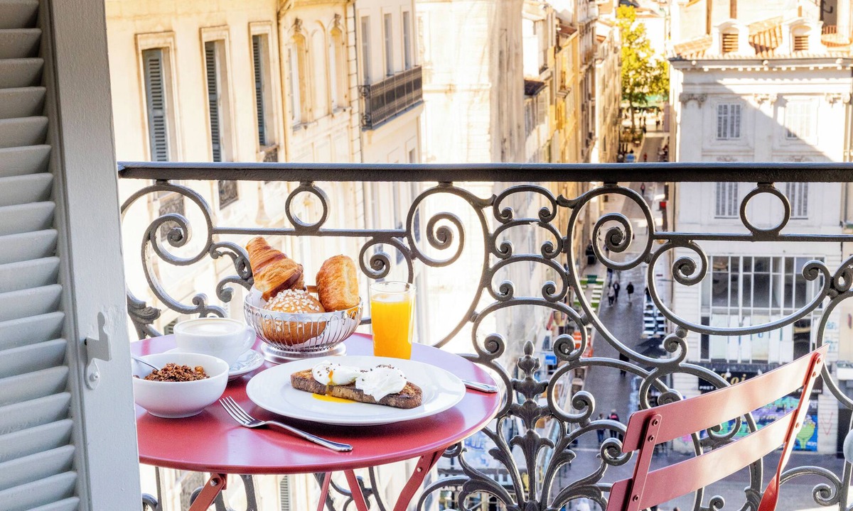 Noailles Hotel | Hôtel Amista Marseille