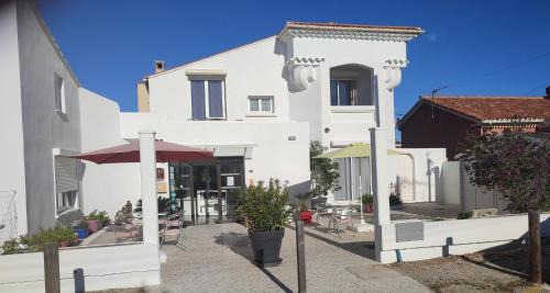 Hyeres Hotel | Hôtel le Calypso