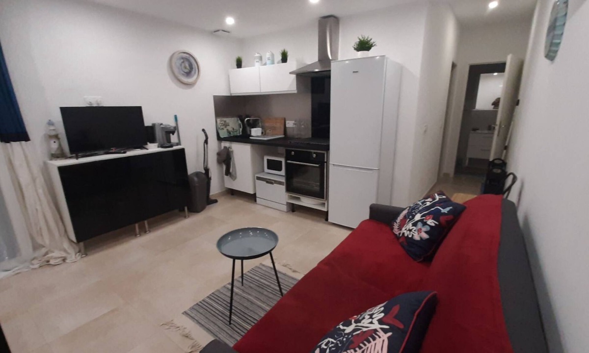 Lunel Bed & Breakfast | Happy Home for You Lunel: After the effort, comfort and reassurance.