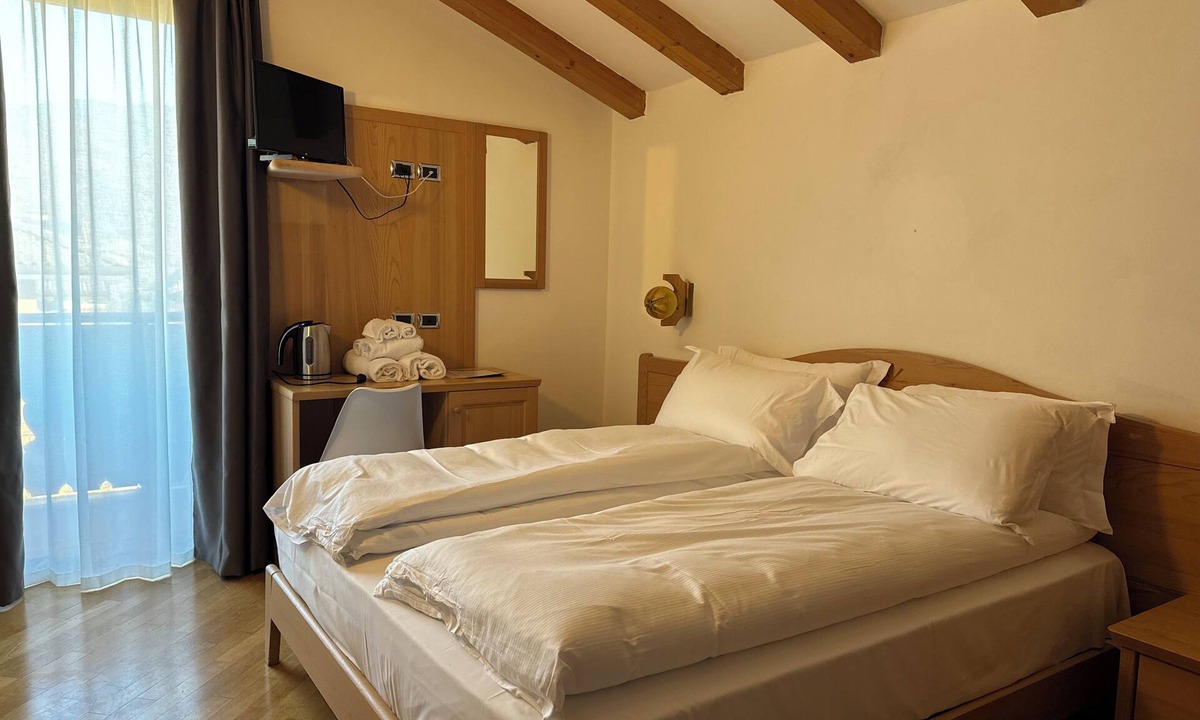 Cembra Hotel | HC HOTEL GARNI ROOMS AND APARTMENT