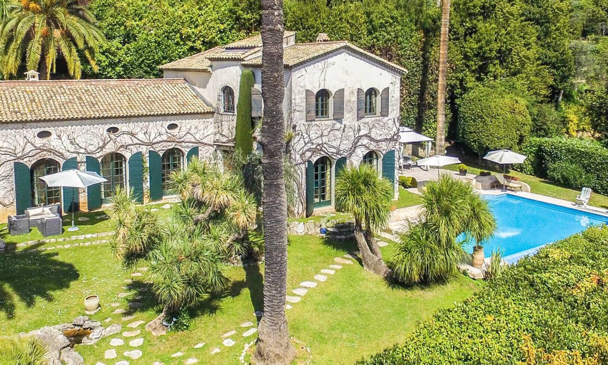 Grasse Villa | Historic Villa 9 people, Private Pool, near Cannes
