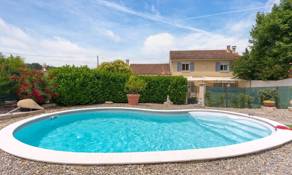 St.-Remy-de-Provence House | Holiday Home 'Mas Provençal' with Private Pool, Wi-Fi and Air Conditioning