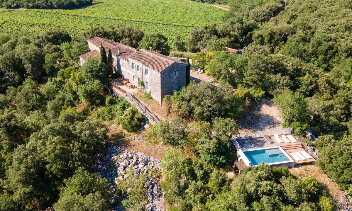 Causse-de-la-Selle House | Holiday Home 'Les Hauts d'Issensac' with Pool and Private River Beaches