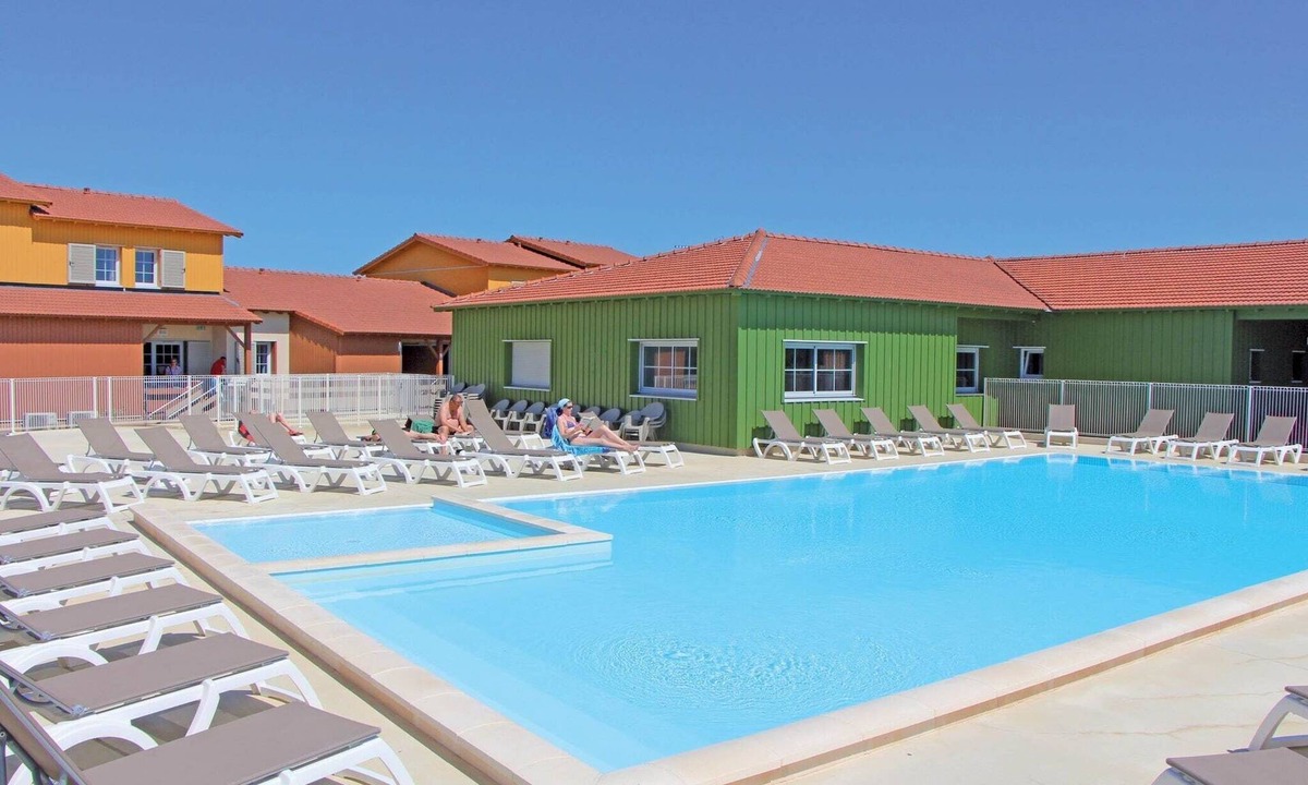 Marseillan House | Holiday Home in France near Windsurfing Paradise