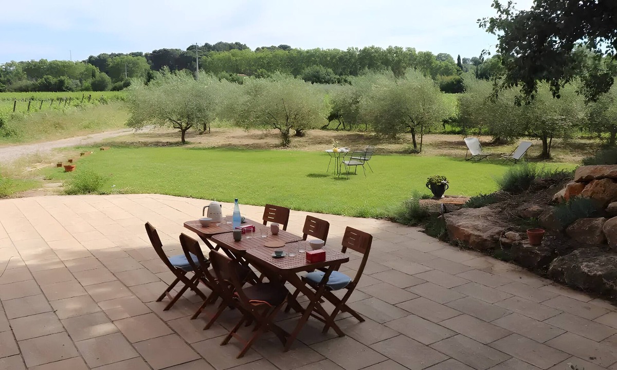 Beziers House | Holiday Home 'Le Gîte Du Petit Verdot' with Wi-Fi and Air Conditioning