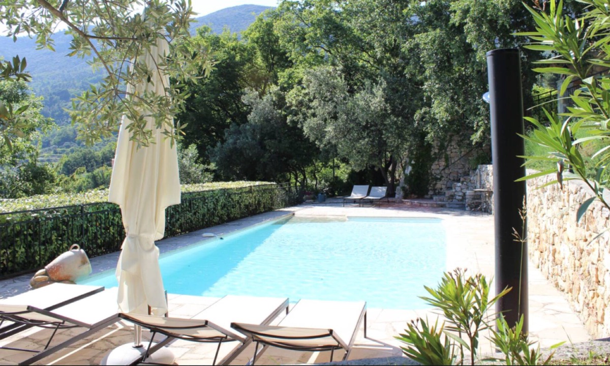 Seillans Villa | Holiday home with pool – 3 en-suite bedrooms, 6-8 sleeps