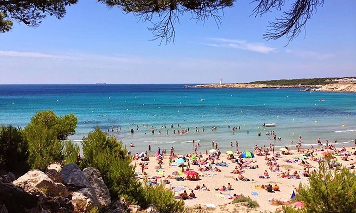 Istres House | Holiday house Istres for 1 - 2 persons with 1 bedroom - Holiday house