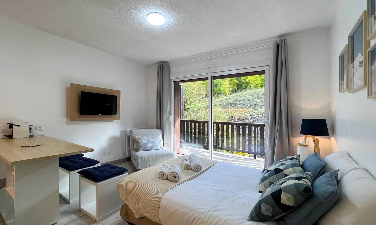 Enchastrayes Apartment | Home Sweet Sauze .