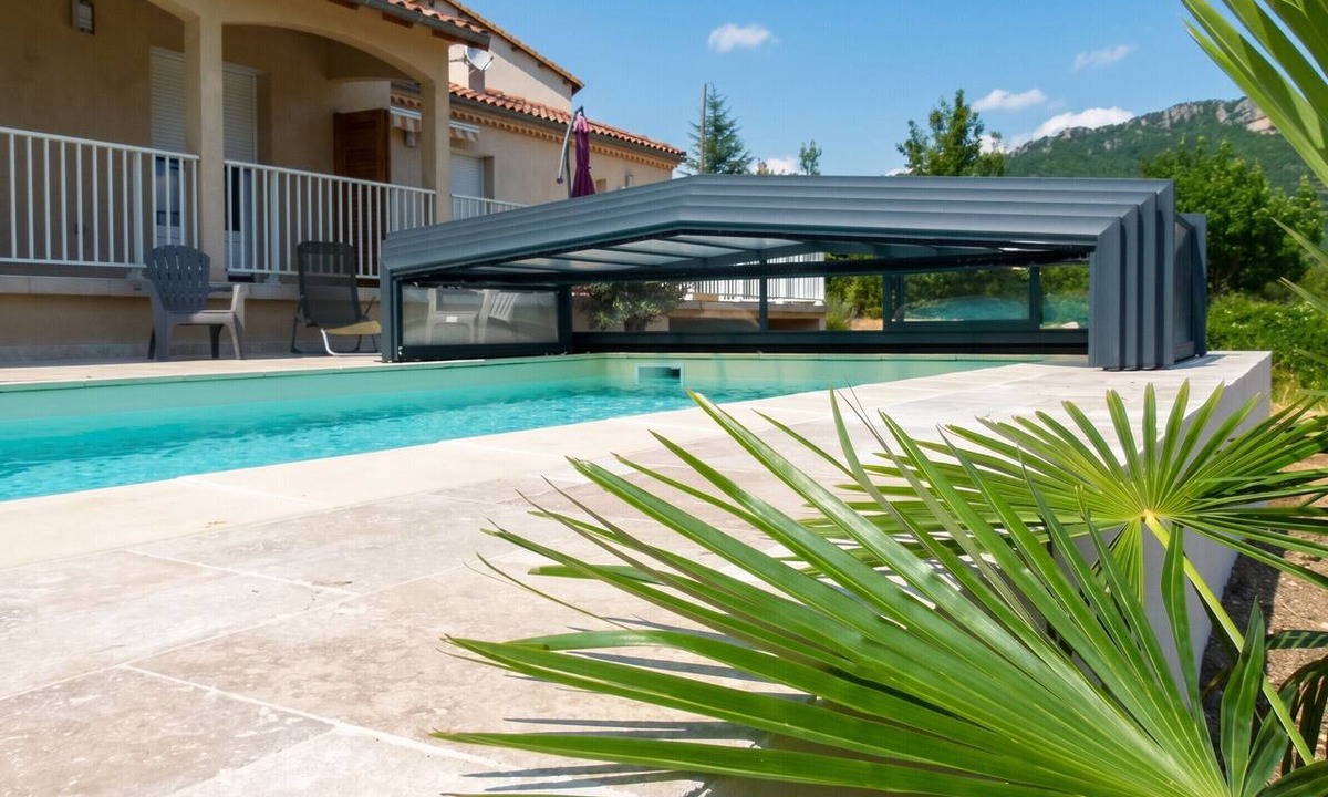 Nant House | Homerez - House in Nant with pool