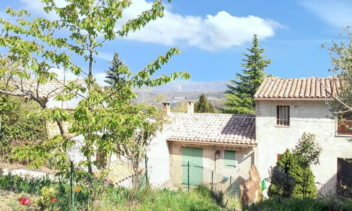 Vacheres House | Homerez - House in Vachères