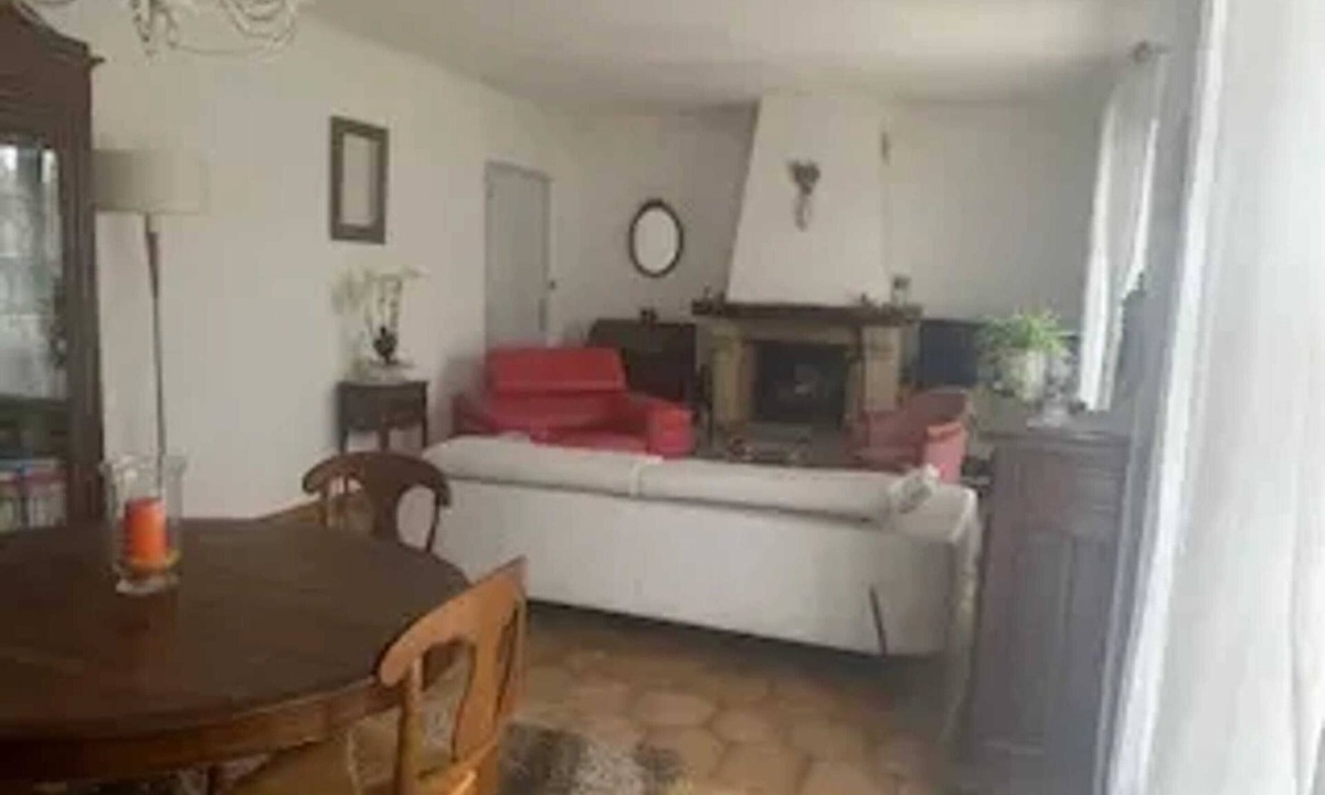 Milhaud Villa | Homerez - Villa in Milhaud