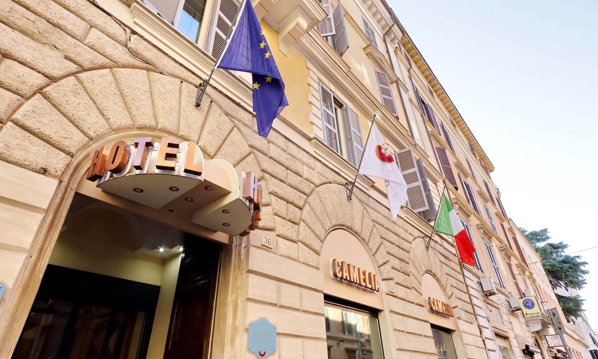 Rione XVIII Castro Pretorio Hotel | Hotel Camelia