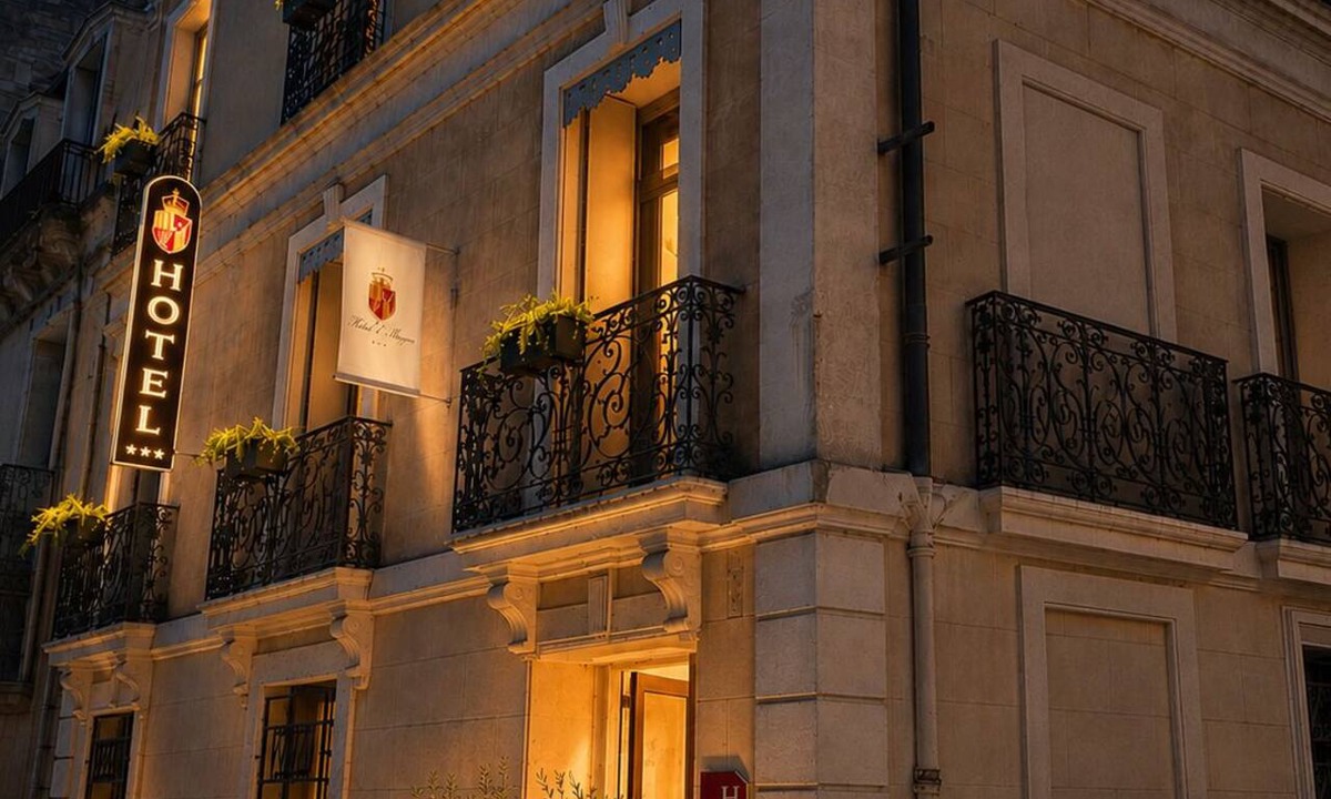 Comedie Hotel | Hotel d'Aragon - Place de la Comédie
