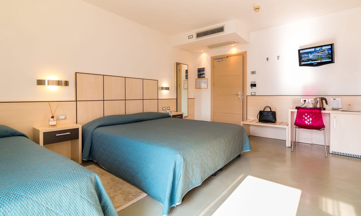 Torbole sul Garda Hotel | Hotel Miorelli