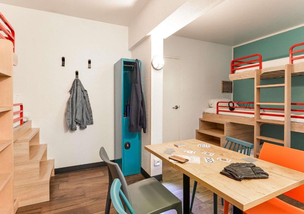 Plan de Campagne Hotel | HotelF1 Marseille Provence