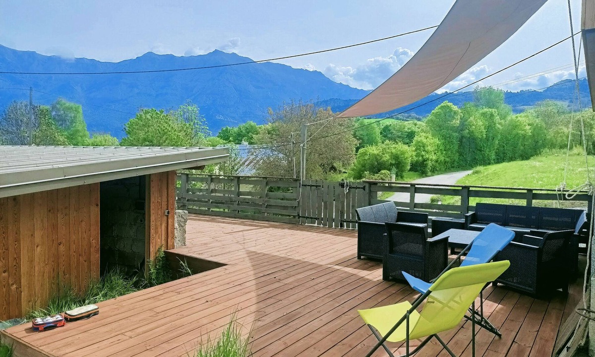 Saint-Vincent-les-Forts House | House near lake and ski resort 5 bedrooms, 5 bathrooms