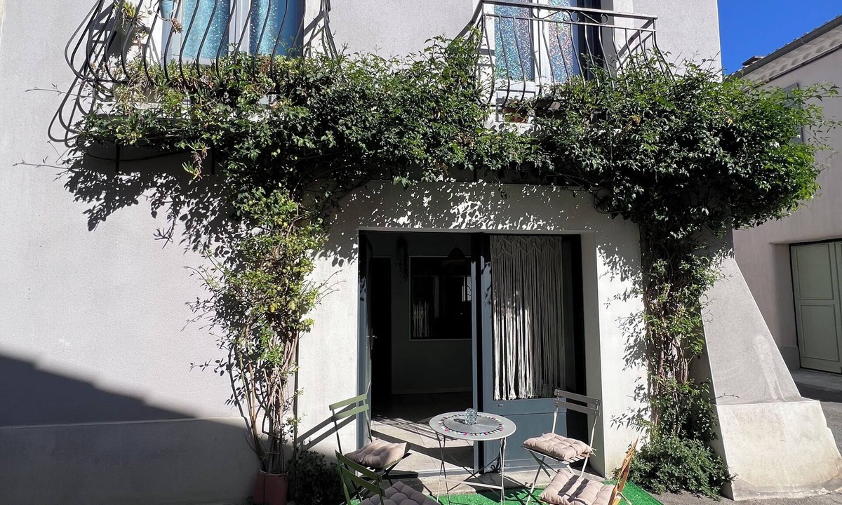 Aigues-Mortes House | HOUSE ON THE RAMPARTS