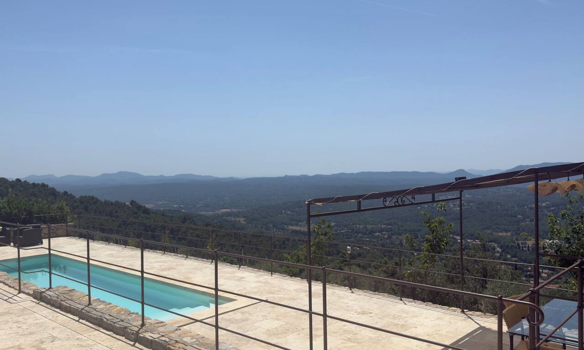 Seillans House | House with a sea view—perfect for a family vacation—in the town of Seillans