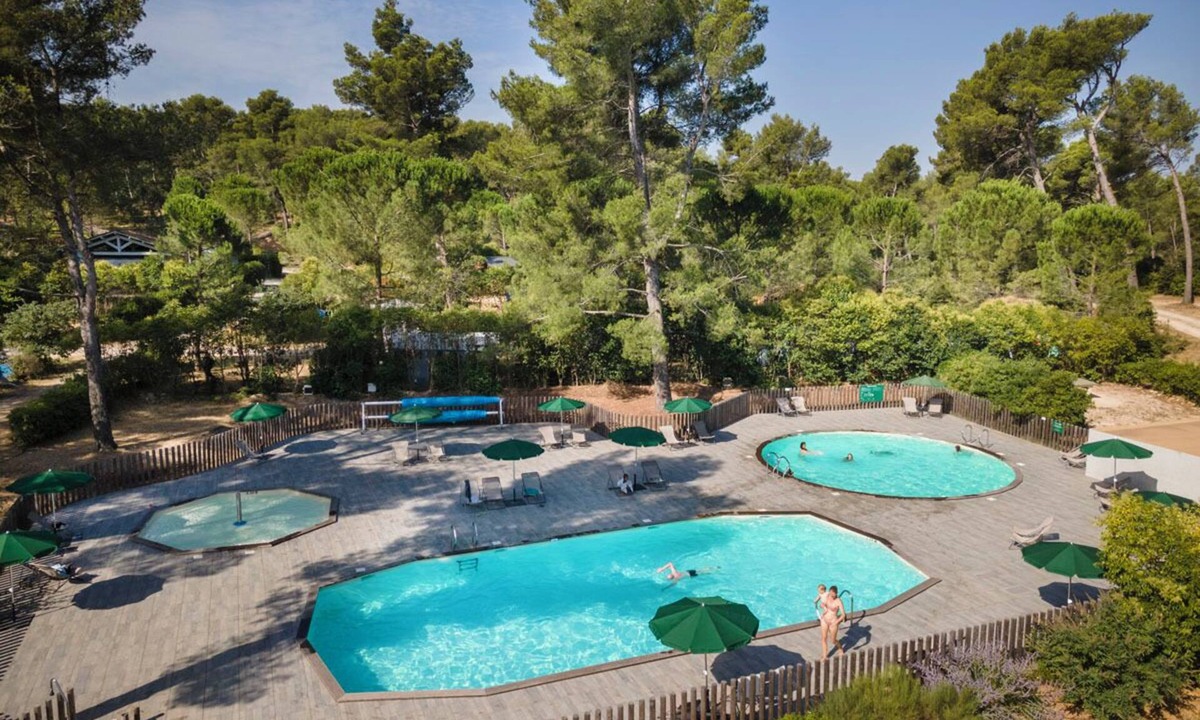 Fontvieille RV Rental | Huttopia Fontvieille