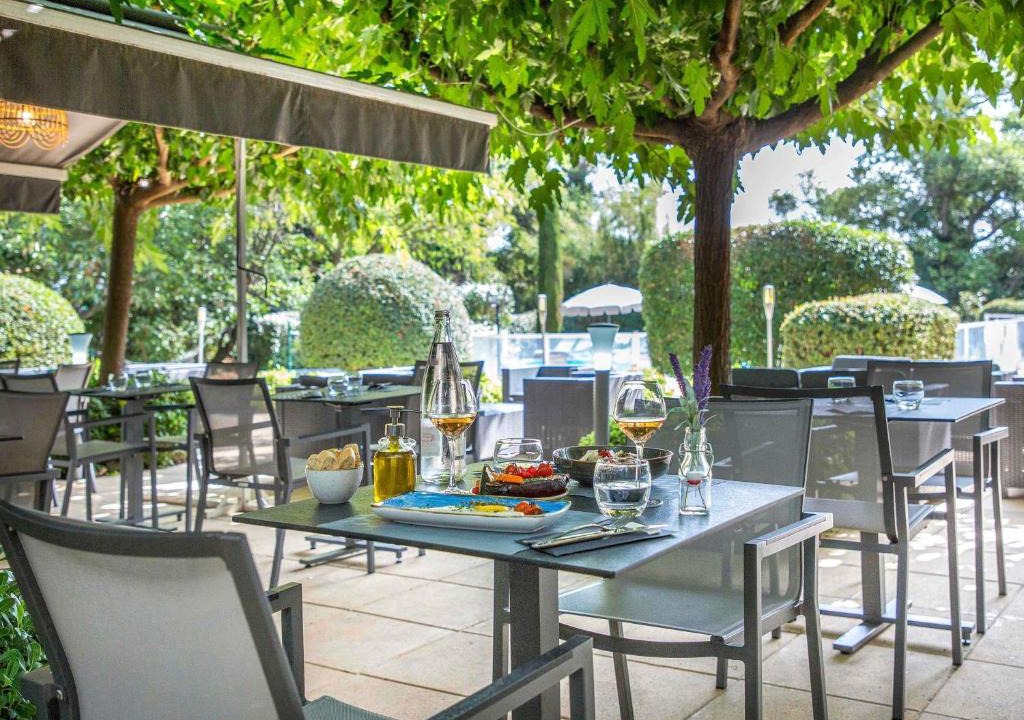 Cavaillon Hotel | Ibis Cavaillon Portes du Luberon