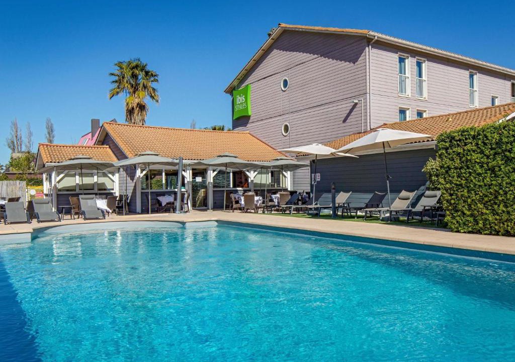 Gemenos Hotel | ibis Styles Aubagne Gemenos