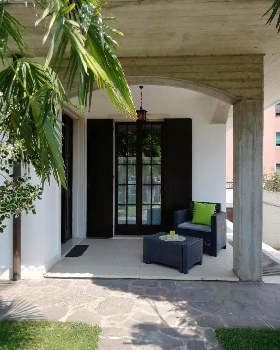 Bussolengo Apartment | Il Portico 9