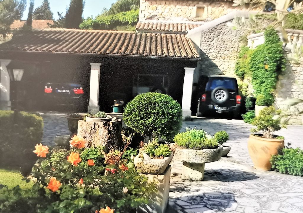 Cornillon Bed & Breakfast | Introductory offer - Comfortable room in a house of character