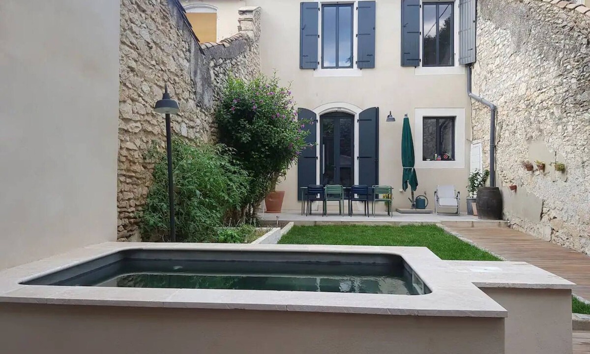 Mont Duplan House | Jolie Maison de Ville Avec Bassin et Garage
