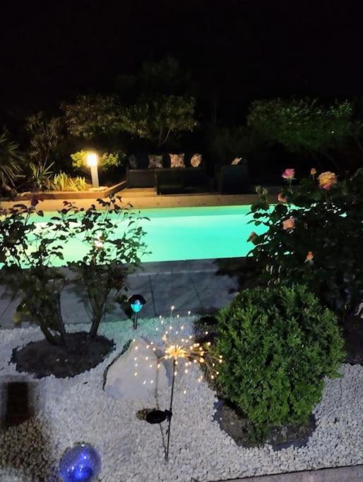Quartier des Espesses Villa | jolie Mazet avec piscine privée !