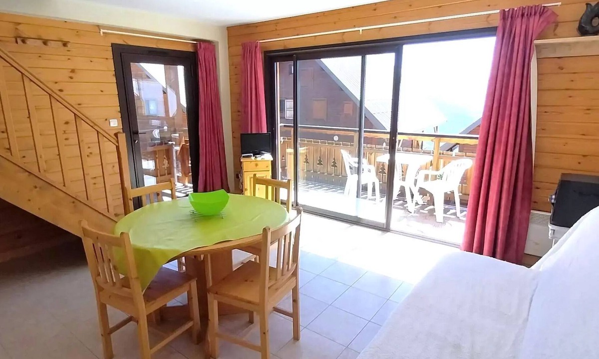 Reallon Apartment | Joubelle Residence - Apartment 6 people cozy in chalet in Reallon