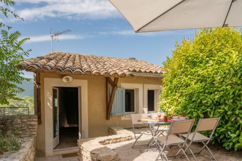 Bonnieux Apartment | L'Adjudant Apartment in the heart of Bonnieux