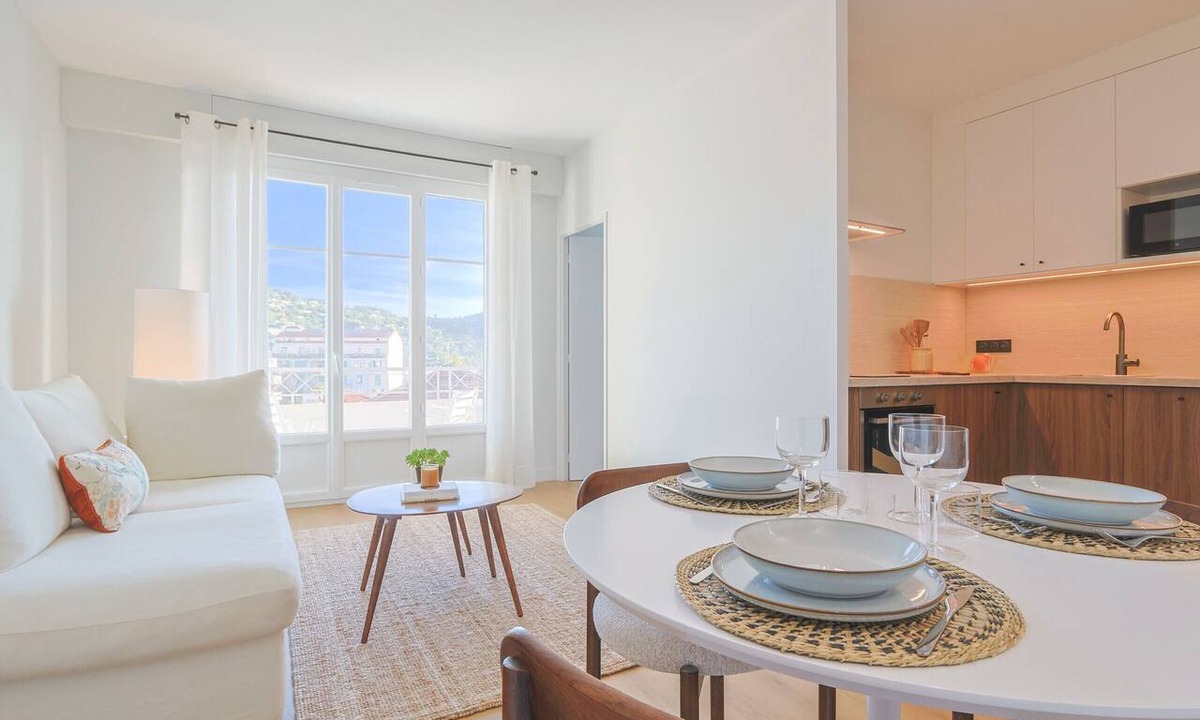 Carnot Apartment | L'Alba - 1 bedroom - Terrace