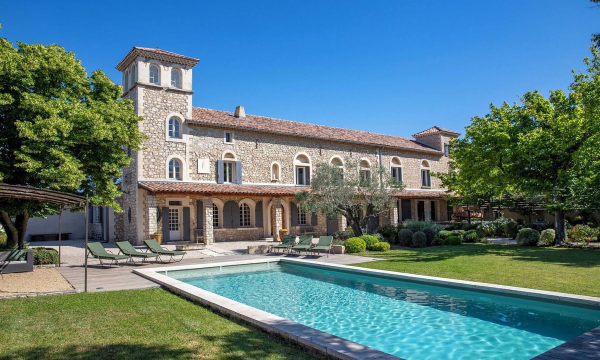 Noves House | L'Angélus Mas in Provence for 14 people Heated swimming pool - Families & groups