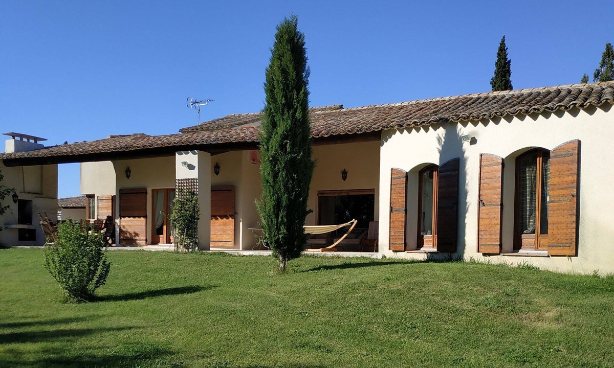 Pujaut House | L' ARC EN CIEL