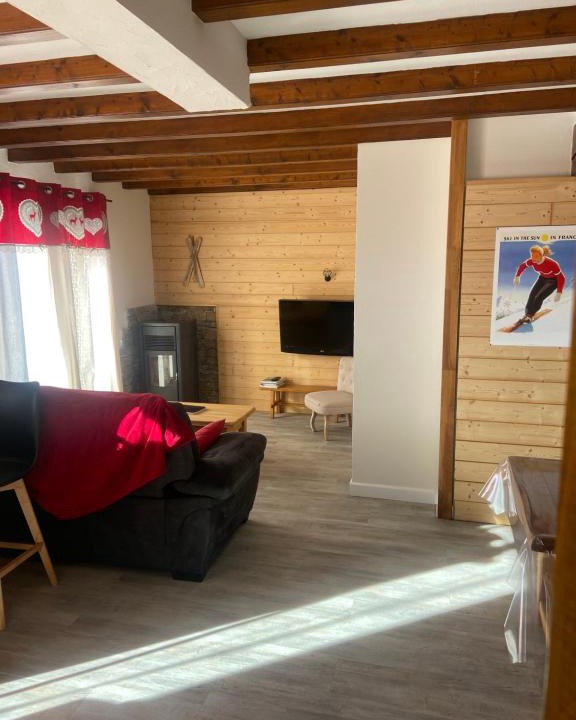 Saint-Michel-de-Chaillol House | L ousselout