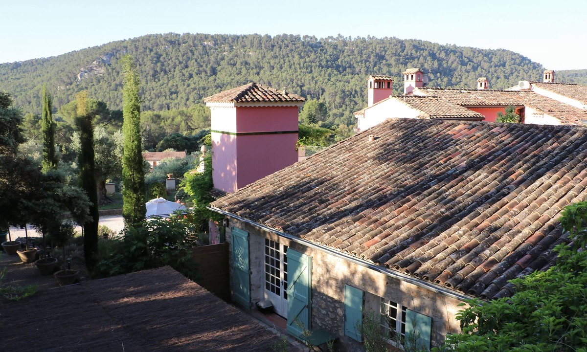 Salernes House | La Bergerie de la Villa Pergola