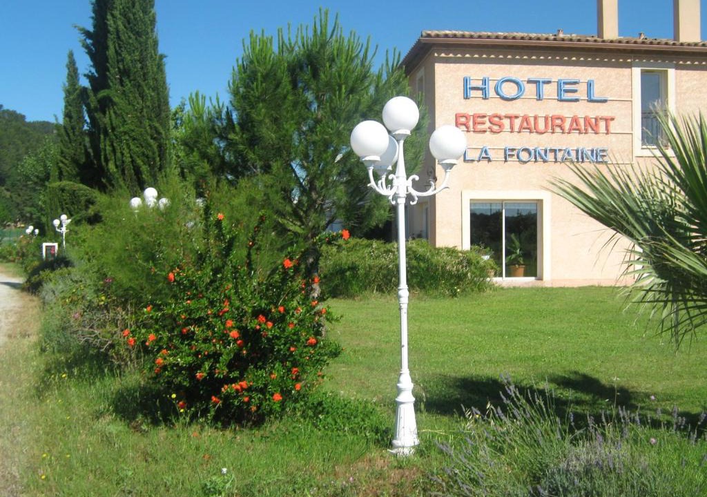 Vidauban Hotel | La Fontaine